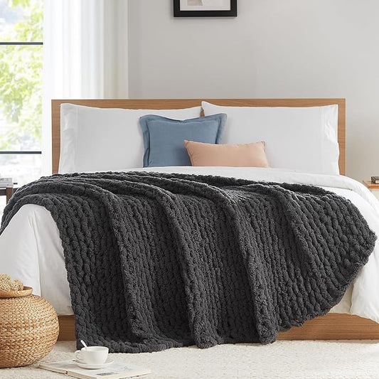 L'AGRATY Chunky Knit Blanket Throw - Soft Chunky Throw Blanket 50x60: 100% Hand Kintted Chenile Crochet Throw Blankets for Couch - Large Cable Knit Blankets for Home Decor(Dark Grey)