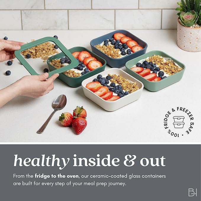 BRIVARA HOME Ceramic Coated Glass Food Storage Container | No PTFE, PFOA, PFAS, and BPA | Reusable Non Toxic Meal Prep Container with Glass Lid | Easy To Store | 5 Cup Square [Crema]