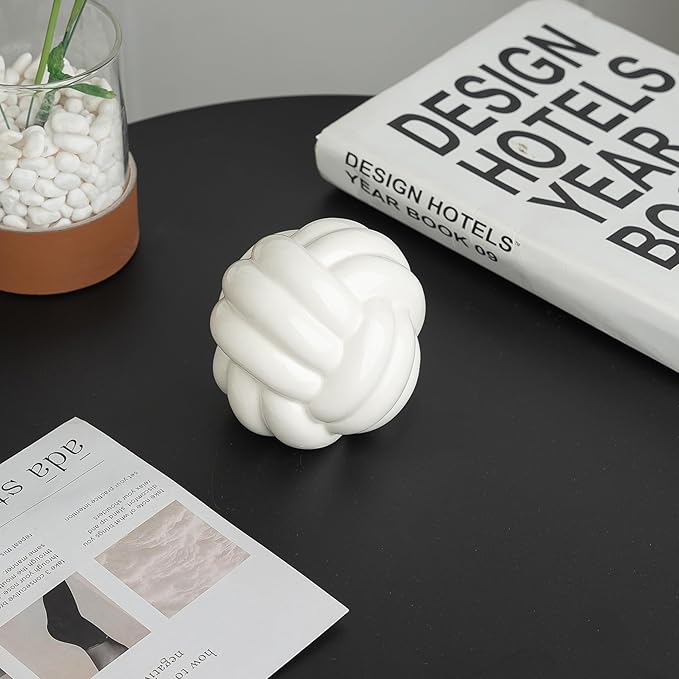 Small Ceramic Knot Decor, Chain Link Decor, Coffee Table Decor, Book Shelf Decor, Entry Table Decor, Aesthetic Minimalist Decorative Objects for Modern Home Living Room, Desk Decor for Office (White)