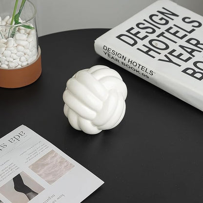Small Ceramic Knot Decor, Chain Link Decor, Coffee Table Decor, Book Shelf Decor, Entry Table Decor, Aesthetic Minimalist Decorative Objects for Modern Home Living Room, Desk Decor for Office (White)