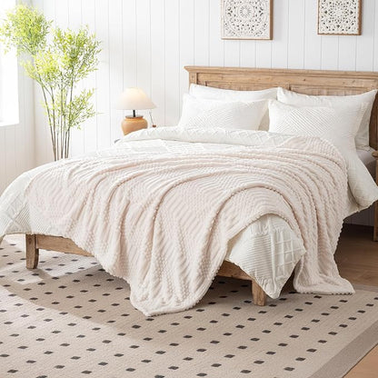 50x70 Inch Beige Throw Blanket - Soft & Fluffy Fleece, Cute & Aesthetic, Perfect for Sofa, Couch, Chair, Bed, Living Room & Bedroom, All-Season Use, Plush & Cozy Decorative Blanket