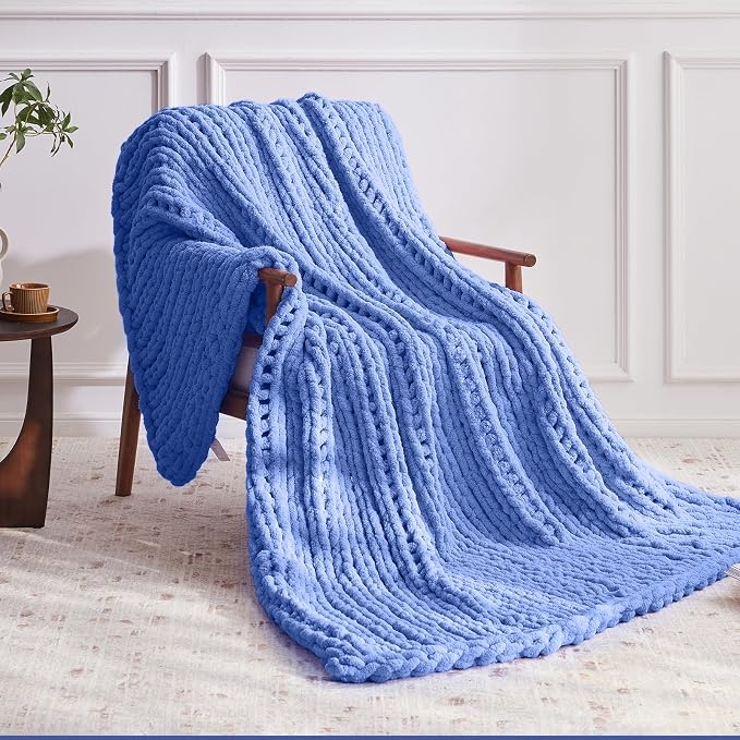 Negwoo Chunky Knit Throw Blanket, 40''*50'' Knitted Throw Chenille Yarn for Bed Couch, Handmade Light Blue Crochet Big Thick Blanket, Machine Washable Cute Comfy Blanket for Home Decor