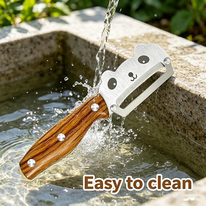 Cute Panda Vegetable Peeler, Sharp Stainless Steel Fruit Peeler with Ergonomic PP Handle, Potato Peeler for Apple, Carrot, Cucumber, Funny Kitchen Gadget for Home Cooking
