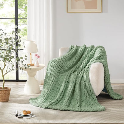 L'AGRATY Chunky Knit Blanket Throw: 72''x84'' Chenille Chunky Knitted Throw Blankets for Bed Couch - Handmade Thick Big Cable Knit Blanket - Large Crochet Blankets for Home Decor(Sage Green)