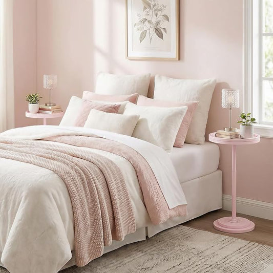 HOOBRO Small Round Side Table, Drink Table, Coffee Martini Table with Pedestal Accent for Small Spaces in Living Room, Bedroom, Sofa Couch, Pink KK168BZ01