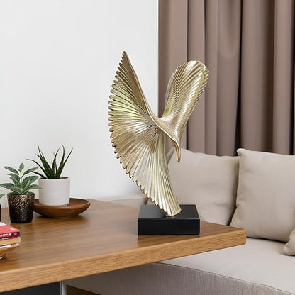 Modern Abstract Eagle Decorative Sculpture, Dining Living Room Desk Decor,Geometric Home Decor Statues,Shelf Top Decor Aesthetics, Coffee Tables or Office Shelves（Golden）