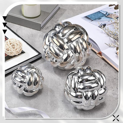 Wenqik 3 Pcs Knot Decor, Link Coffee Table Bookshelf Decor Accents, Ceramic Decorative Objects, Modern Home Minimalist Book Shelf Aesthetic Decoration, 3 Sizes(Silver)