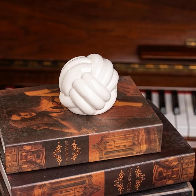 Small Ceramic Knot Decor, Chain Link Decor, Coffee Table Decor, Book Shelf Decor, Entry Table Decor, Aesthetic Minimalist Decorative Objects for Modern Home Living Room, Desk Decor for Office (White)