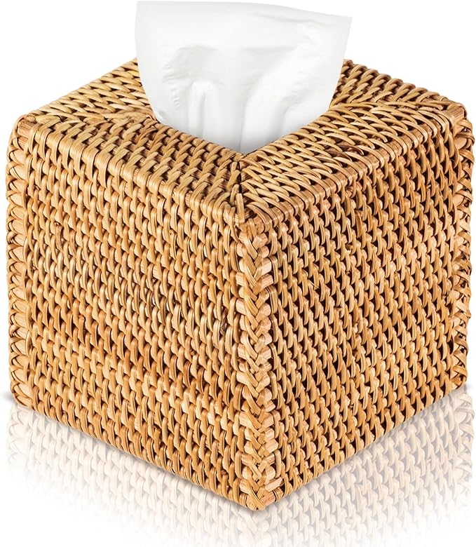 Kigley 1 Pcs Square Rattan Tissue Box Cover Boho Wicker Tissue Cube Box Cover 5.5'' x 5.5'' x 5.5'' Decorative Natural Wicker Hand Woven Napkin Box Holder Bathroom Office Car Accessories (Wood)