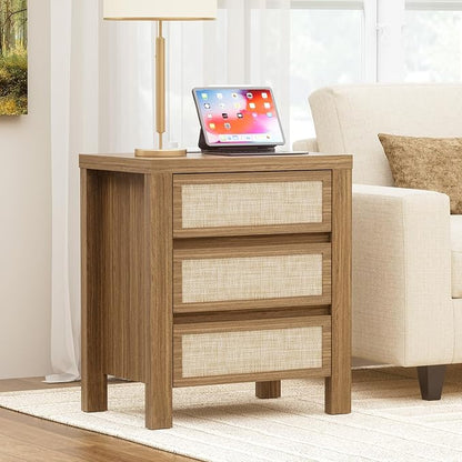 XIAO WEI Set of 2 3 Drawers Rattan Nightstand with Charging Station, Boho Bedside Table, Farmhouse End Table for Bedroom, Wood Accent Bed Side Table with Storage, Reclaimed Light Oak