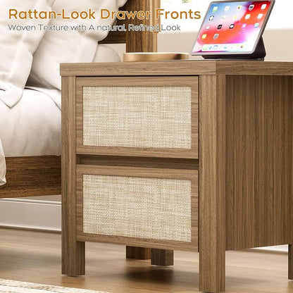 XIAO WEI Set of 2 Rattan Nightstand with Charging Station, Boho Bedside Table with 2 Drawers, Farmhouse End Table for Bedroom, Wood Accent Bed Side Table with Storage, Reclaimed Light Oak