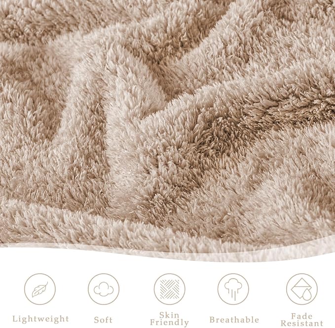 Exclusivo Mezcla Fleece Camel Throw Blanket for Couch Sofa, Ultra Soft, Lightweight and Fluffy Blankets for Women, All Season, 50x60 Inches