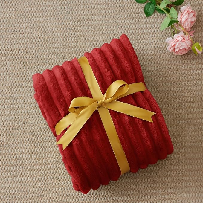 BEDELITE Twin Blanket for Couch & Bed, 300GSM Soft & Warm Fleece Blanket, Decorative and Giftable Striped Burgundy Blankets for Women, Men, 60"x80"