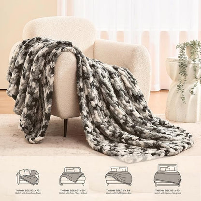L'AGRATY Chunky Knit Blanket Throw: 50''x60'' Chenille Chunky Knitted Throw Blankets for Bed Couch - Handmade Thick Cable Knit Blanket - Large Crochet Rope Blankets for Home Decor