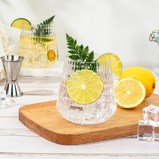 BESTSTAR 72 Pcs 12 oz Plastic Clear Ribbed Wine Glasses, Origami Ripple Disposable Champagne Glasses Elegant Whiskey Glasses Ideal for Weddings, Bars, Christmas, Halloween, Pool Party, Daily Use