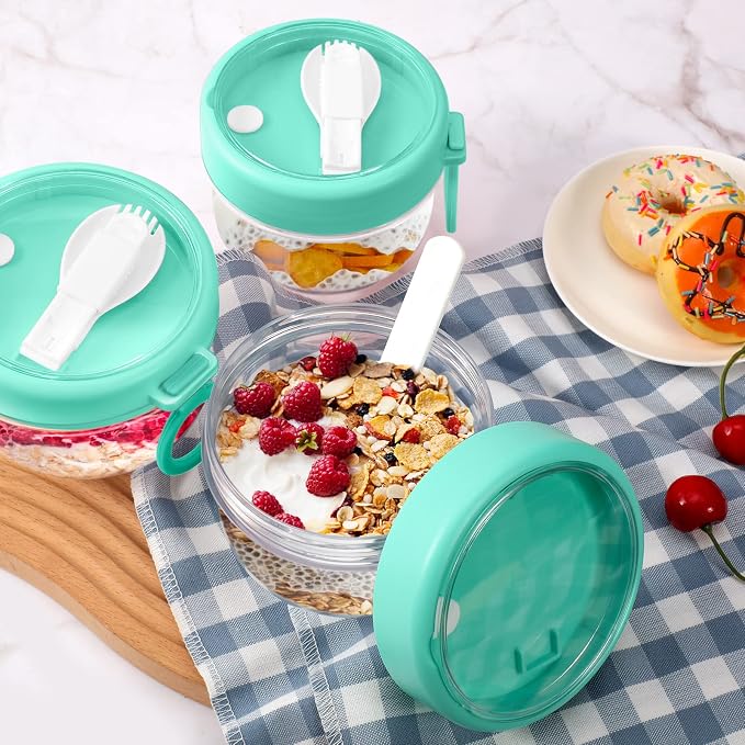 Gerrii 4 Pcs Overnight Oats Container with Lids and Spoons, 20 oz Plastic Overnight Oats Jars Large Capacity Airtight Yogurt Container for Milk, Fruit, Cereal and Salad Storage (Cyan)