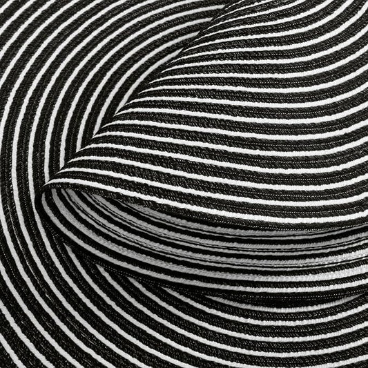 SHACOS 15 inch Round Braided Placemats Set of 6 Non Slip Washable Fabric Kitchen Table Place Mats Heat Resistant Table Mats for Home Wedding Party, Black White