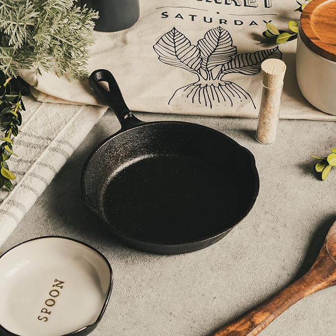 6-1/2 Inch Round Small Pre-Seasoned Cast Iron Skillet