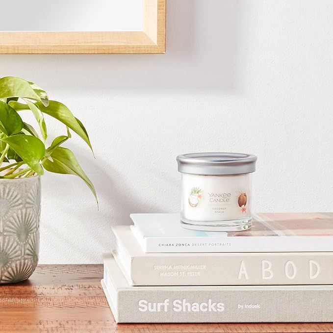 Yankee Candle Small Tumbler Scented Candle with up to 40 Hour Burn Time, Premium Plant Wax Blend for Consistent Burn, 4.3 oz Tumbler Candle with Room Filling Fragrance, Coconut Beach