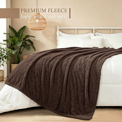 Exclusivo Mezcla Fleece King Size Bed Blanket, Ultra Soft, Lightweight and Fuzzy Coffee Blanket for Women, Home Decor, 90x104 Inches