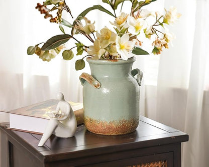Quoowiit Ceramic Rustic Farmhouse Vase, Distressed Decorative Flower Vases for Home Decor, Ideal Shelf Decor, Green Boho Vase for Living Room Bedroom Kitchen Office Centerpiece Table Decorations