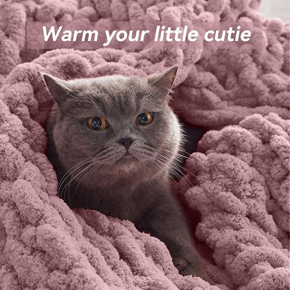 Negwoo Chunky Knit Throw Blanket, 30''*40'' Knitted Throw Chenille Yarn for Bed Couch, Handmade Muted Pink Crochet Big Thick Blanket, Machine Washable Cute Comfy Blanket for Home Decor