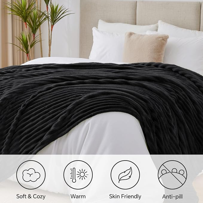 BEDELITE Full Size Blanket for Bed, 300GSM Soft & Warm Fleece Black Blanket, Decorative and Giftable Striped Blankets for Women, Men, 84"x90"
