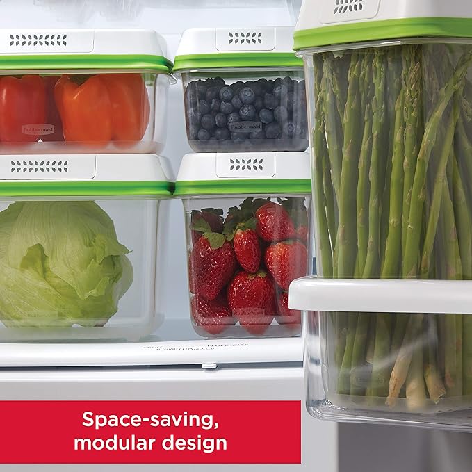 Rubbermaid FreshWorks Produce Saver, Medium Produce Storage Containers, 2 Pack