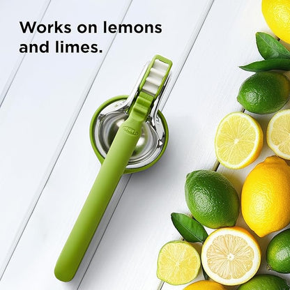 Chef'n FreshForce Lemon Squeezer Citrus Juicer, Manual Hand Press with Dual-Gear Power for Maximum Juice Extraction, Durable, Lime Green