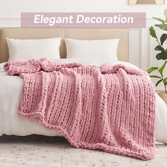 Negwoo Chunky Knit Throw Blanket, 30''*40'' Knitted Throw Chenille Yarn for Bed Couch, Handmade Light Pink Crochet Big Thick Blanket, Machine Washable Cute Comfy Blanket for Home Decor