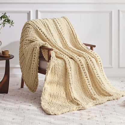 Negwoo Chunky Knit Throw Blanket, 50''*60'' Knitted Throw Chenille Yarn for Bed Couch, Handmade Oatmeal Crochet Big Thick Blanket, Machine Washable Cute Comfy Blanket for Home Decor