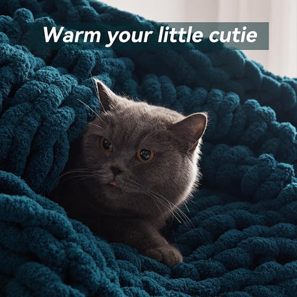 Negwoo Chunky Knit Throw Blanket, 60''*80'' Knitted Throw Chenille Yarn for Bed Couch, Handmade Peacock Blue Crochet Big Thick Blanket, Machine Washable Cute Comfy Blanket for Home Decor