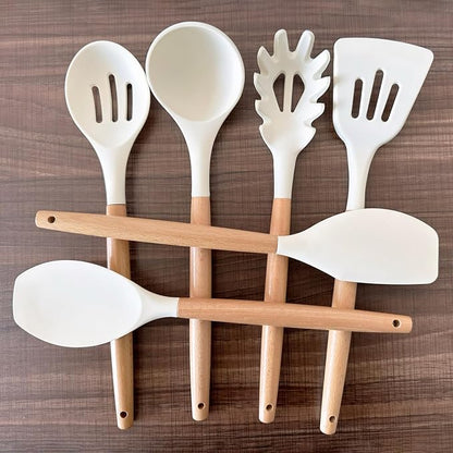 IOCBYHZ Kitchen Cooking Utensils Set 6Pcs Non-Stick Silicone Kitchen Utensils Spatula Spoon Turner Ladle Pasta Server, Heat Resistant Wooden Handle Silicone Cooking Gadgets Sets for Cookware & Baking