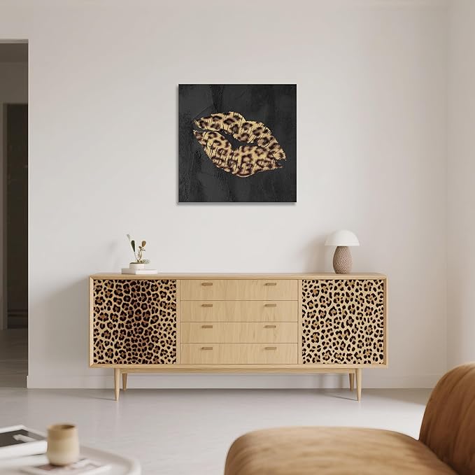 Fashion Lip Canvas Wall Art Sexy Leopard Lip Wall Decor Cheetah Print Room Decor Framed Picture Artwork for Bedroom Bathroom Dressingroom 32x32Inch