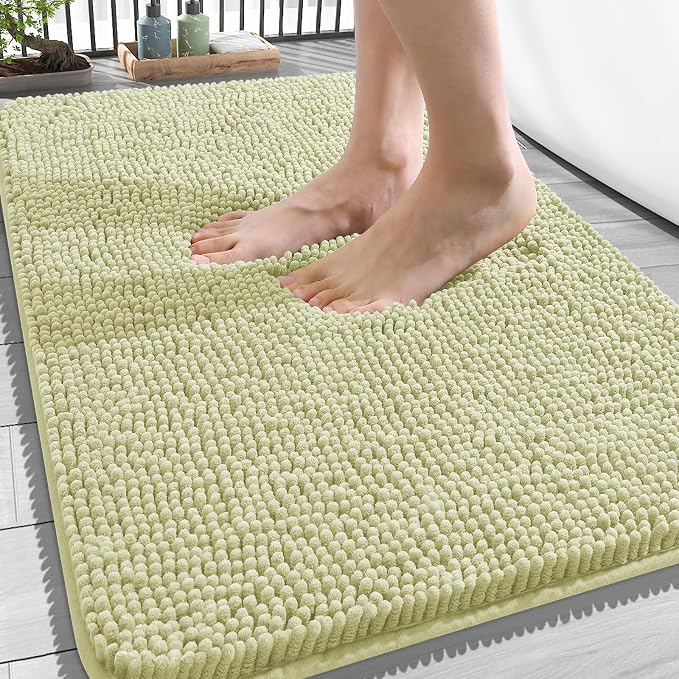 OLANLY Bathroom Rugs 34x21, Extra Soft Absorbent Chenille Bath Rugs, Rubber Backing Quick Dry, Machine Washable Bath Mats for Bathroom Floor, Tub and Shower, Home Decor Accessories, Vanilla
