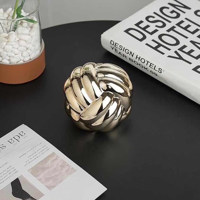 Small Gold Knot Decor, Chain Link Decor, Coffee Table Decor, Book Shelf Decor, Entry Table Decor, Aesthetic Minimalist Decorative Objects for Modern Home Living Room, Desk Decor for Office (Golden)