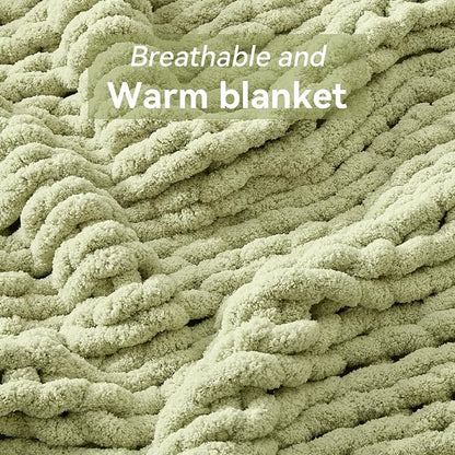 Negwoo Chunky Knit Throw Blanket, 80''*90'' Knitted Throw Chenille Yarn for Bed Couch, Handmade Light Green Crochet Big Thick Blanket, Machine Washable Cute Comfy Blanket for Home Decor
