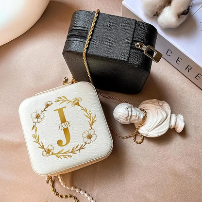 Custom Leather Jewelry Organizer Box with Name & Birth Flower – Personalized Travel Jewelry Case, Small Travel Jewelry Case, Birthday Gift for Women, Bridesmaid Proposal (Flower)