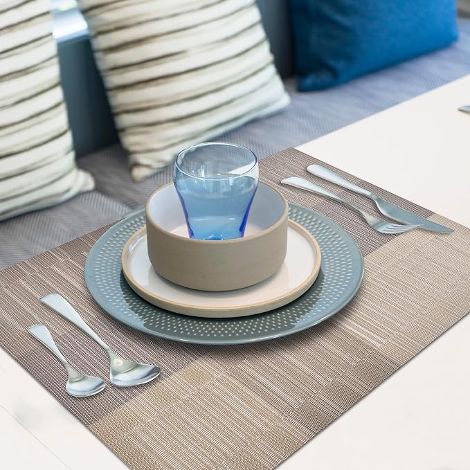 Aofmee Table Runner and Placemats Set of 6 Washable, Heat Resistant Place Mats with Table Runner, Woven Vinyl Table Placemats, Stain Resistant Kitchen Table Mats Sets, Easy to Clean, Gold, Set of 7