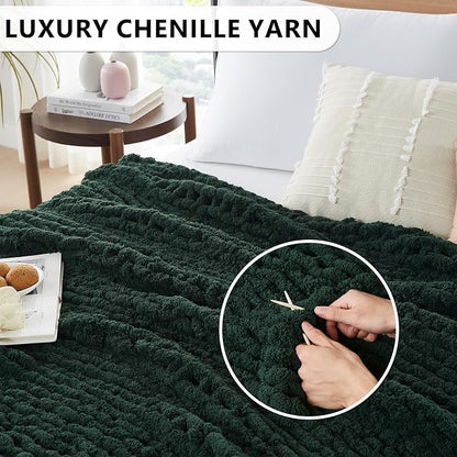 L'AGRATY Chunky Knit Blanket Throw: 72''x84'' Chenille Chunky Knitted Throw Blanket for Bed Couch - Handmade Thick Big Cable Knit Blankets - Large Crochet Rope Blanket for Home Decor(Green)