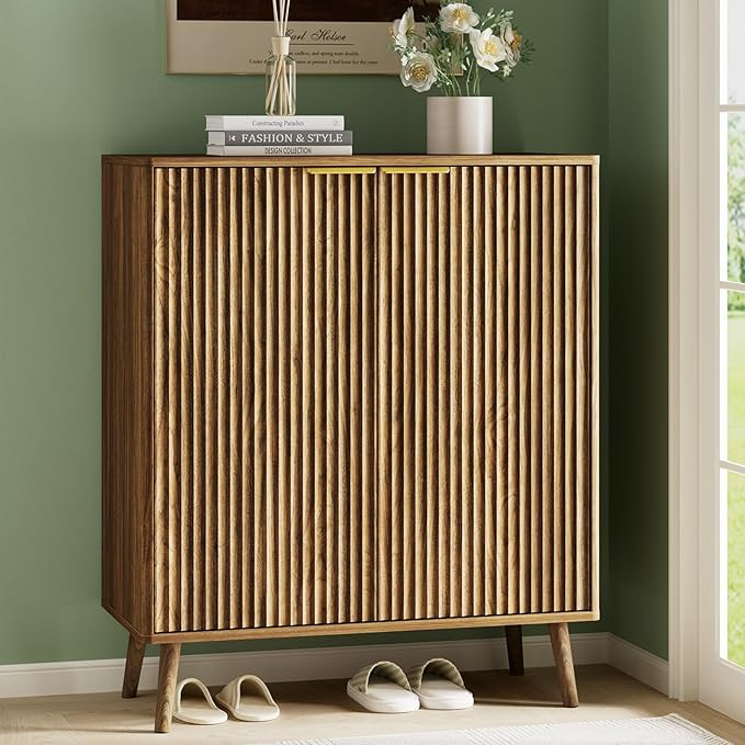 Fluted Shoe Cabinet with Doors,5-Tier Freestanding Shoe Storage Cabinet with Adjustable Shelves, Wooden Shoe Rack Organizer Cabinet for Entryway,Hallway,Natural Oak