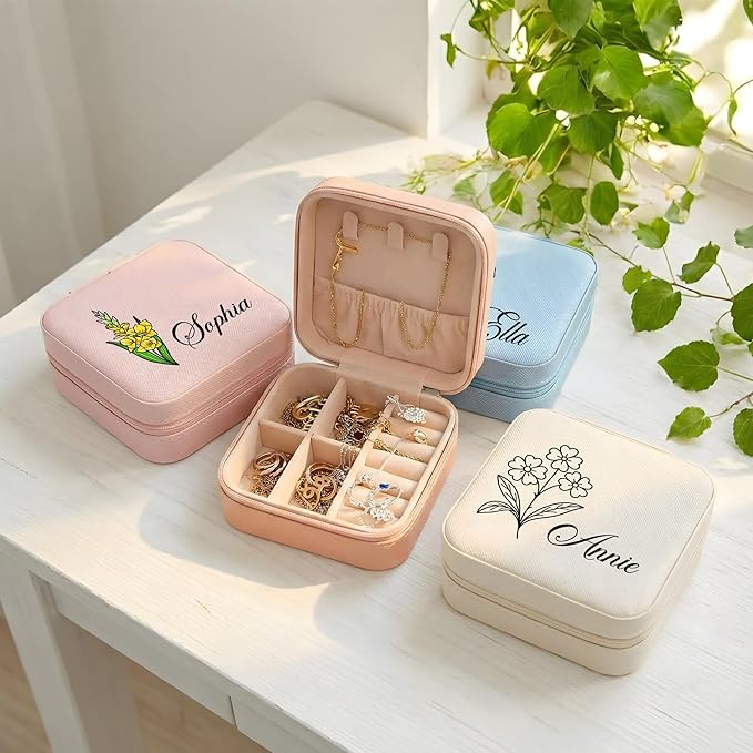 Custom Leather Jewelry Organizer Box with Name & Birth Flower – Personalized Travel Jewelry Case, Small Travel Jewelry Case, Birthday Gift for Women, Bridesmaid Proposal (Flower 2)