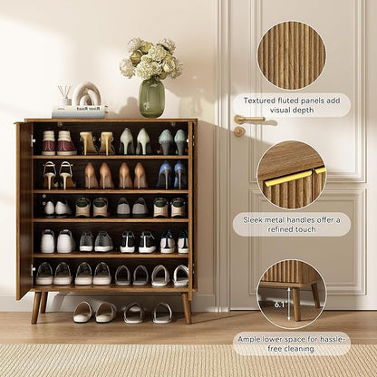 Fluted Shoe Cabinet with Doors, 5-Tier Shoe Storage Cabinet with Adjustable Shelves, Wooden Freestanding Shoe Organizer Shoe Cabinet for Entryway,Hallway,Living Room, Natural Oak