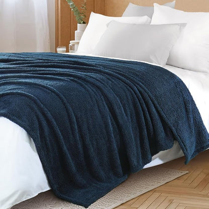 Exclusivo Mezcla Fleece Bed Blankets Queen Size, Ultra Soft, Lightweight and Fuzzy Navy Blue Blanket for Women, Home Decor, 90x90 Inches