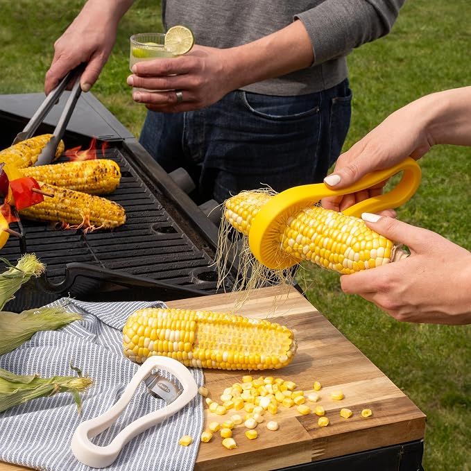 Chef’n Nesting Corn Tool Set, Corn Peeler and Desilker Brush, 2-in-1 Corn Silk Remover and Cob Stripper