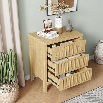 3 Drawer Dresser, Farmhouse Fluted Chest of Drawers, Wooden End Table, Mid- Century Modern Bedroom Nightstand Side Table for Bedrooms, Closets, Hallways, and Entryways, Natural