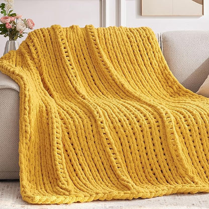 Negwoo Chunky Knit Throw Blanket, 80''*90'' Knitted Throw Chenille Yarn for Bed Couch, Handmade Yellow Crochet Big Thick Blanket, Machine Washable Cute Comfy Blanket for Home Decor